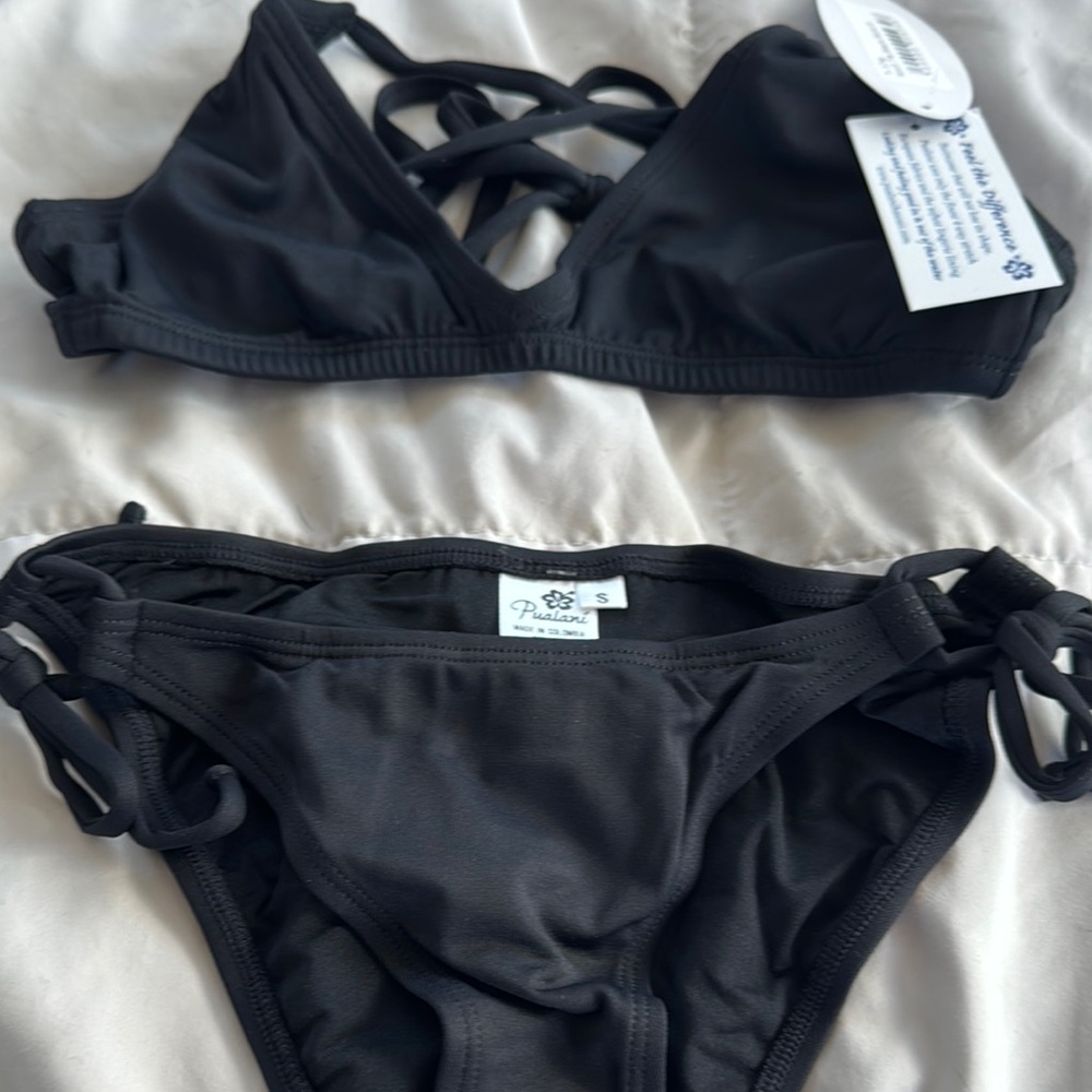 Black Bikini Set - Picture 3 of 3
